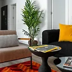 Trendy 2bd Cozy Modern Bebek Home! #415 * Istambul